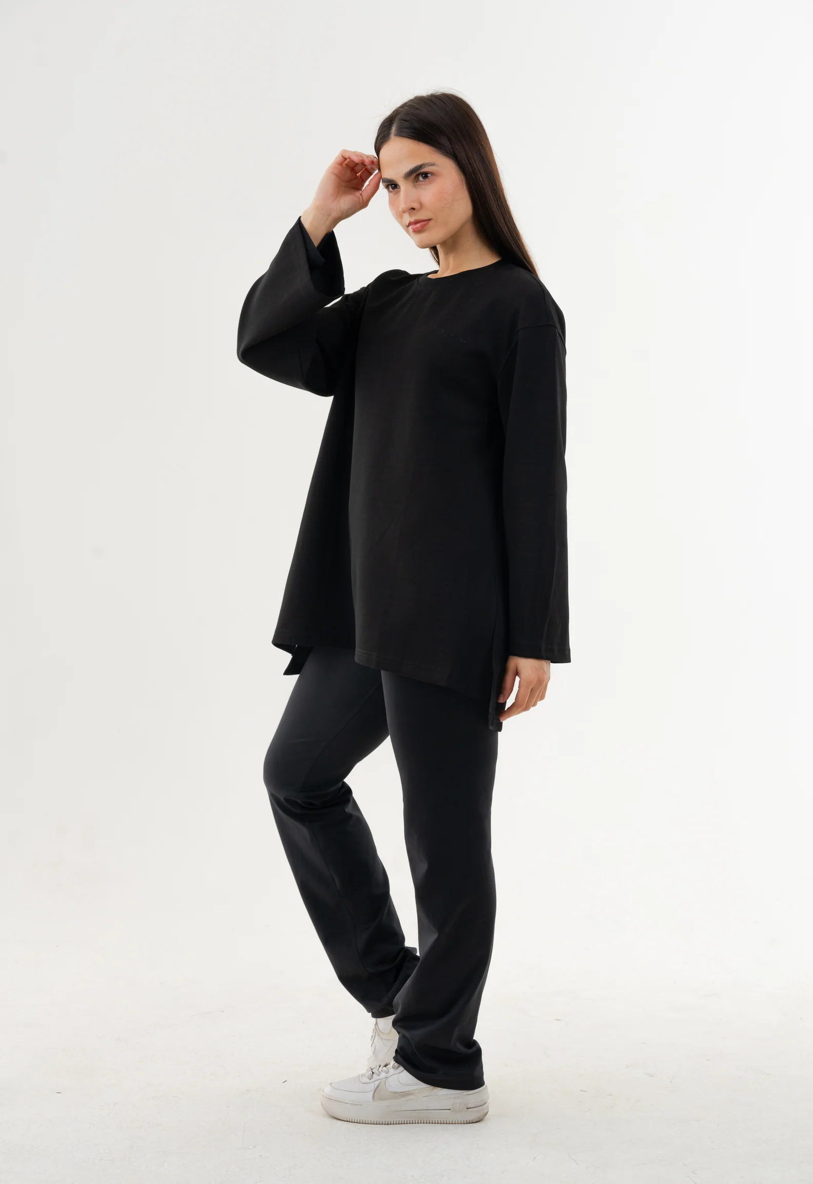 Relaxed Top - REST DAY CAPSULE - Image 9