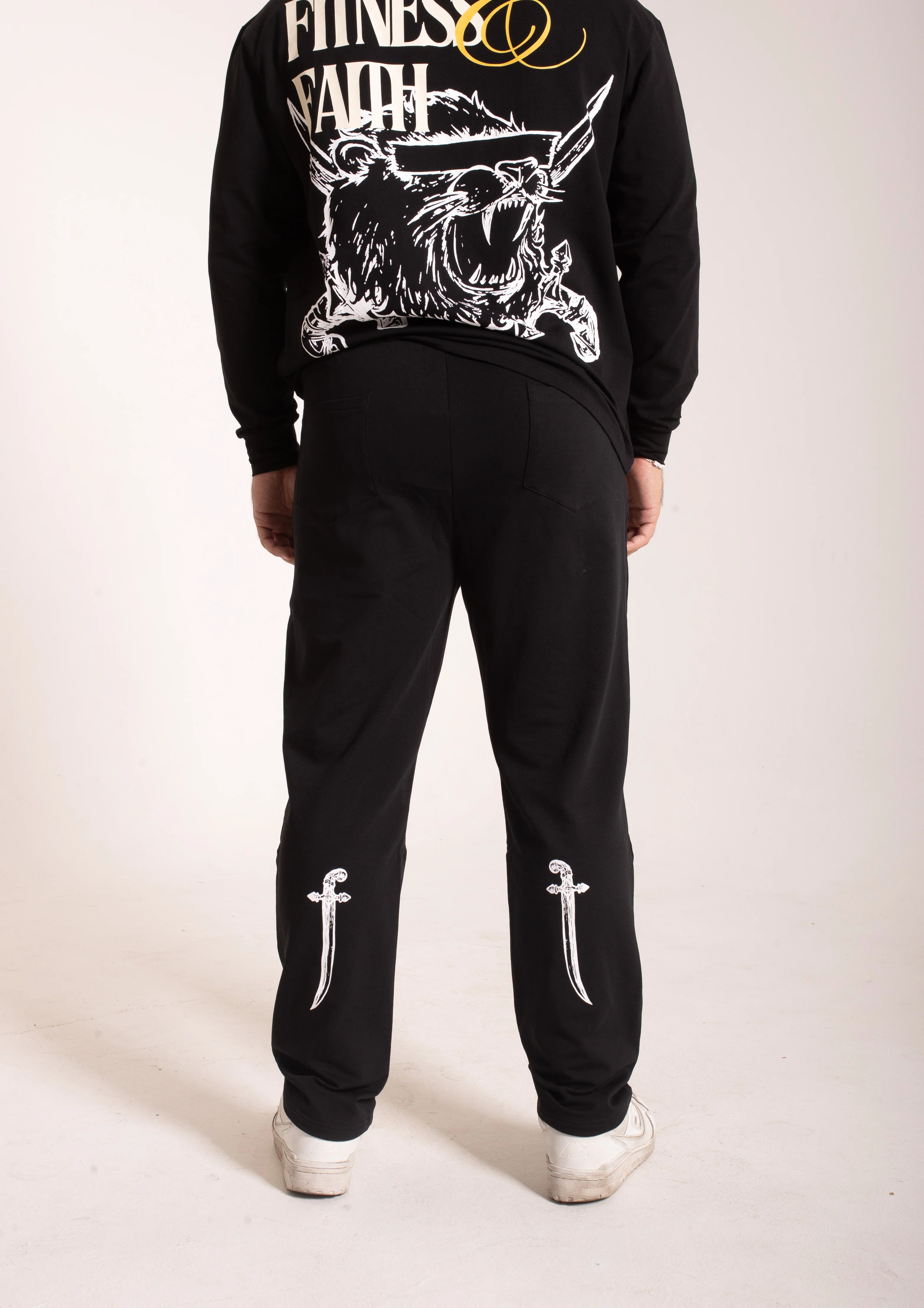 LION HEARTED - Workout Bottoms - Image 9