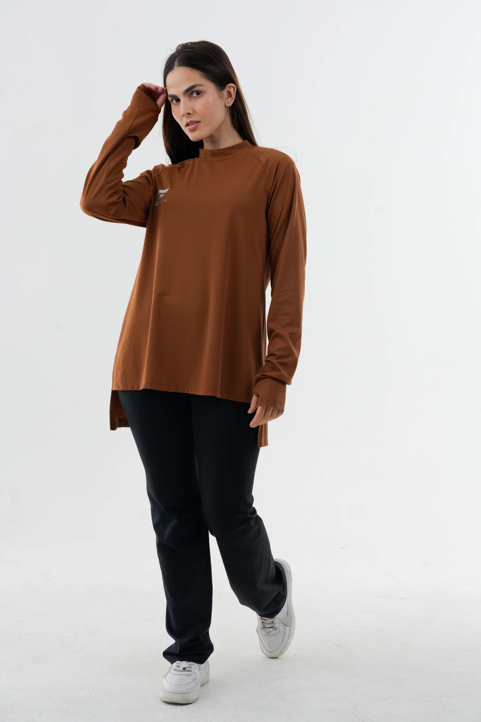 Hi-Low Workout Top - Image 4