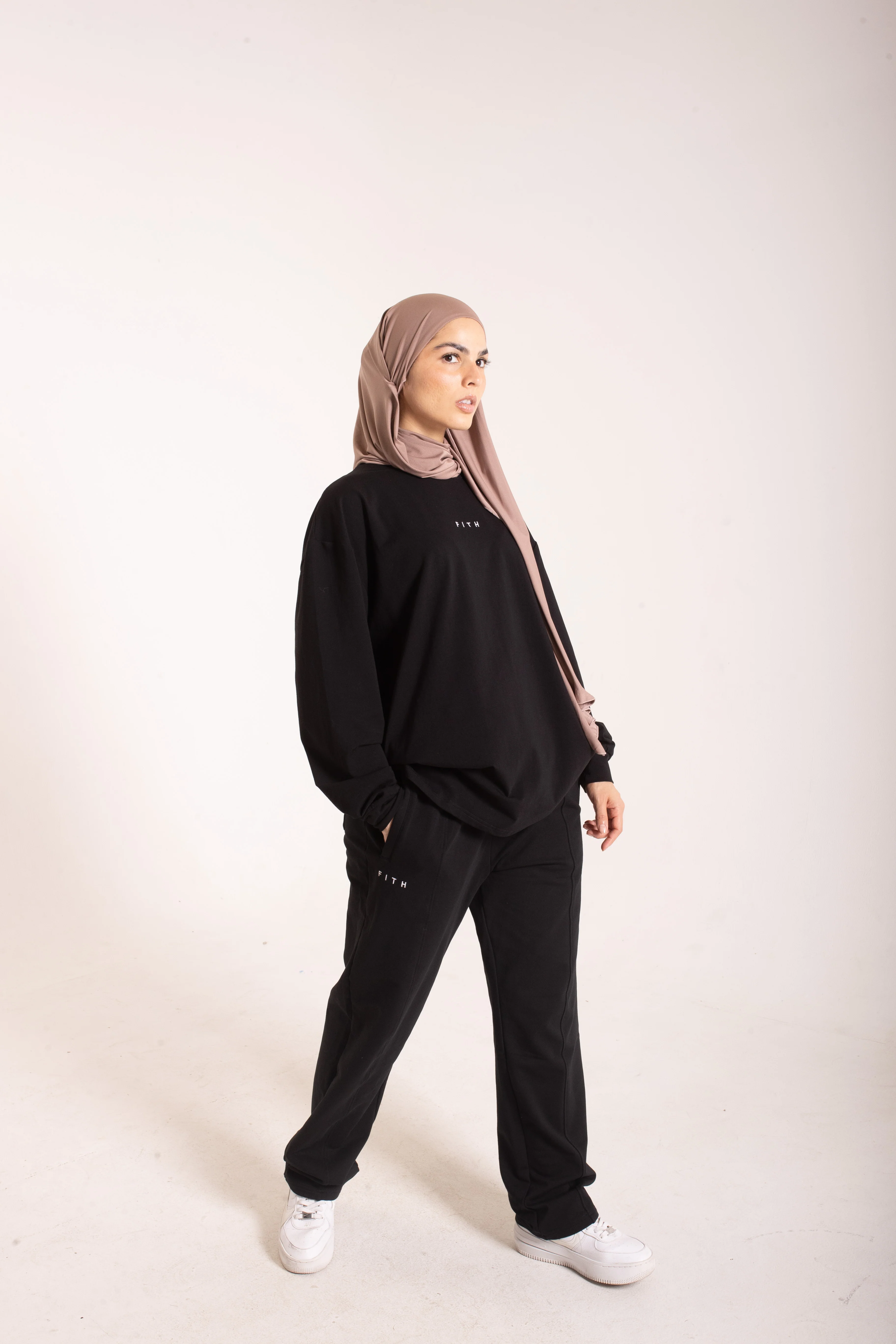 LION HEARTED - Workout Pump-Cover Long Sleeve - Image 18